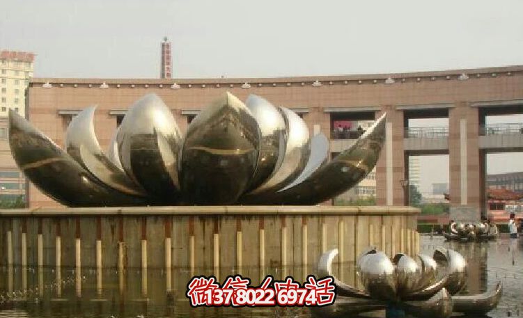 不銹鋼荷花雕塑，美化家園，增添小區公園戶外環境