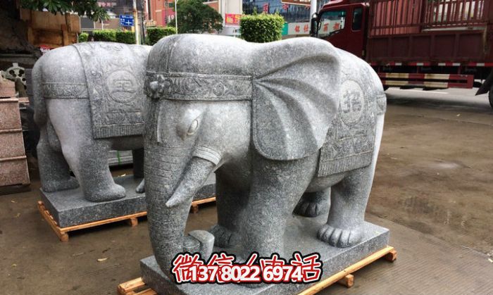 精美大理石雕塑藝術品，驚艷展現大象的宏偉氣勢