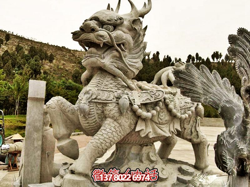 戶(hù)外廣場(chǎng)大型動(dòng)物景觀石雕神獸麒麟雕塑